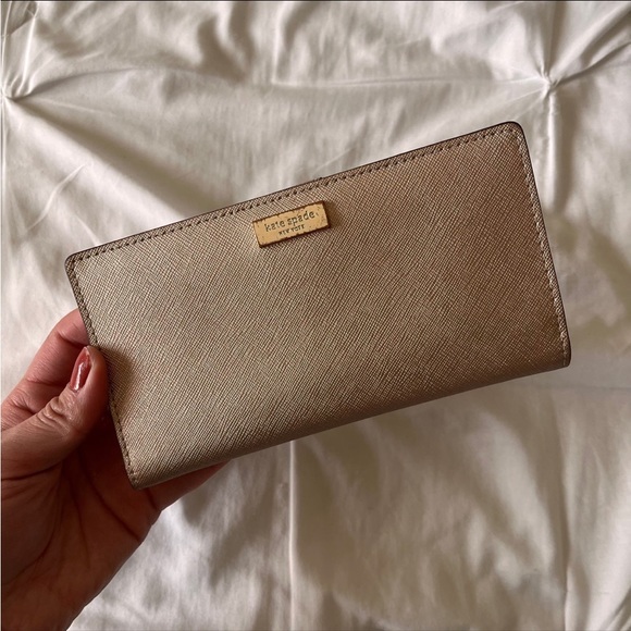 kate spade Handbags - Kate Spade Women Wallet‎ Rose Gold